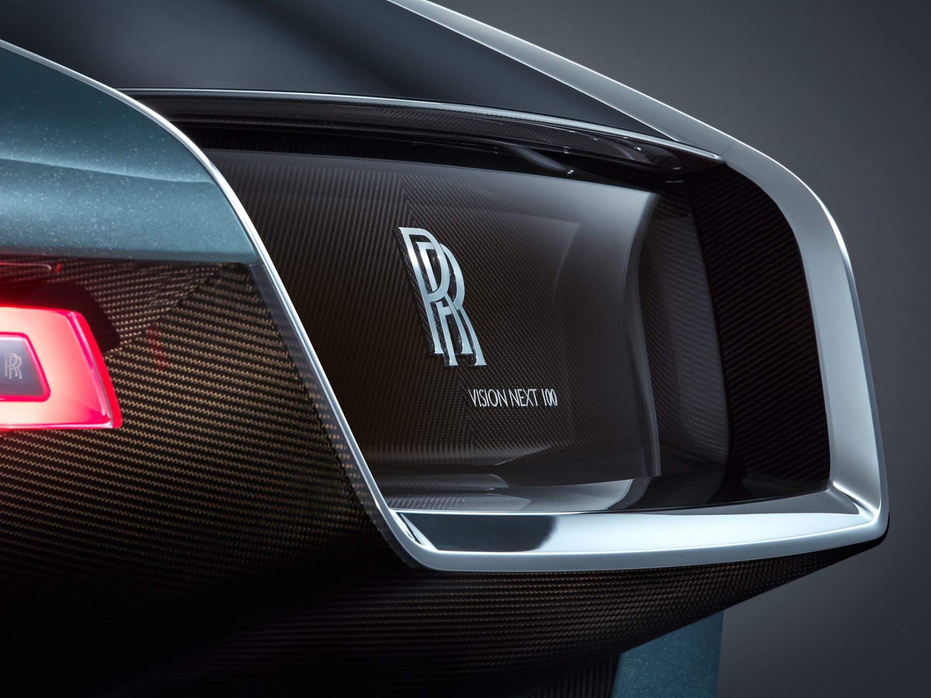 A back view of Rolls Royce's first ever vision vehicle, the Rolls-Royce 103ex