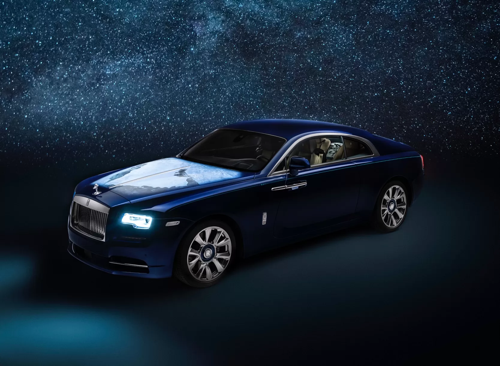 Side profile of Rolls Royce Wraith on a starry backdrop