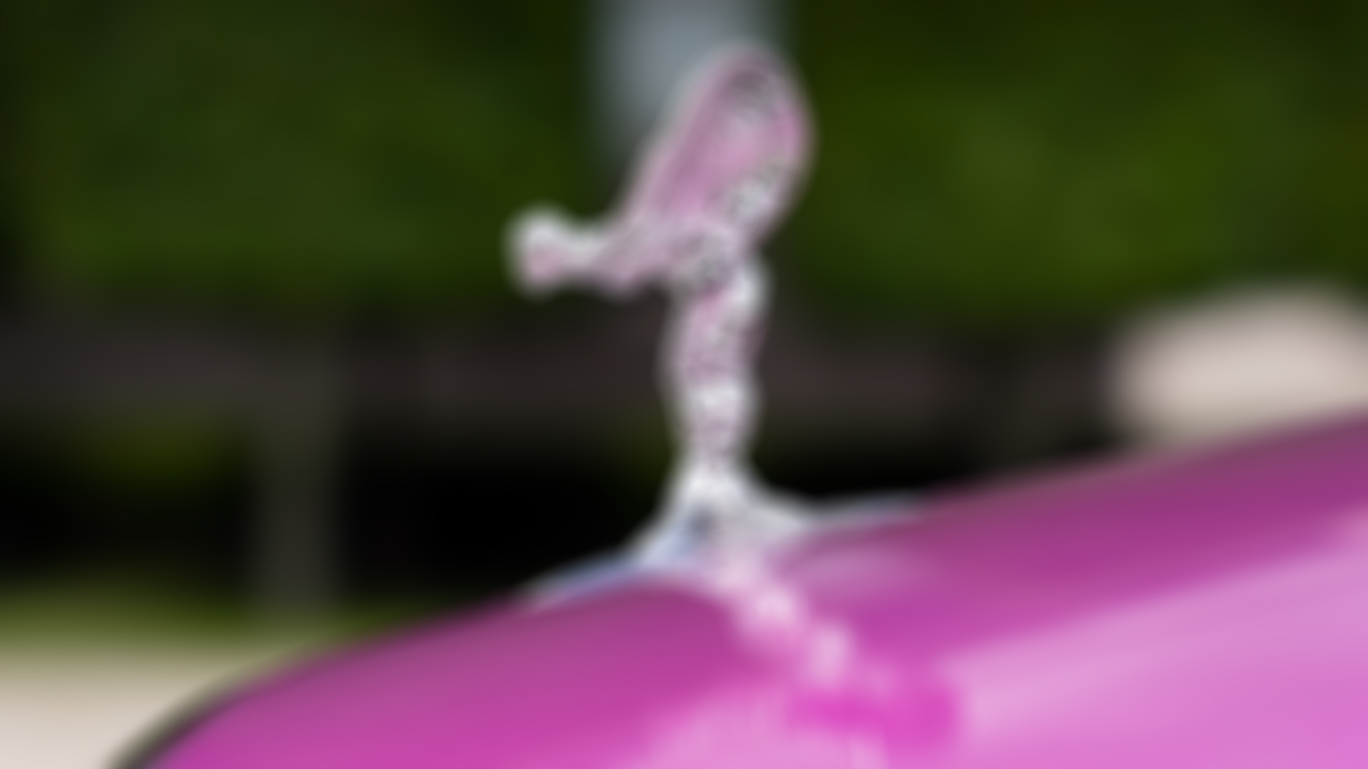 Close up of Rolls-Royce Spirit of Ecstasy