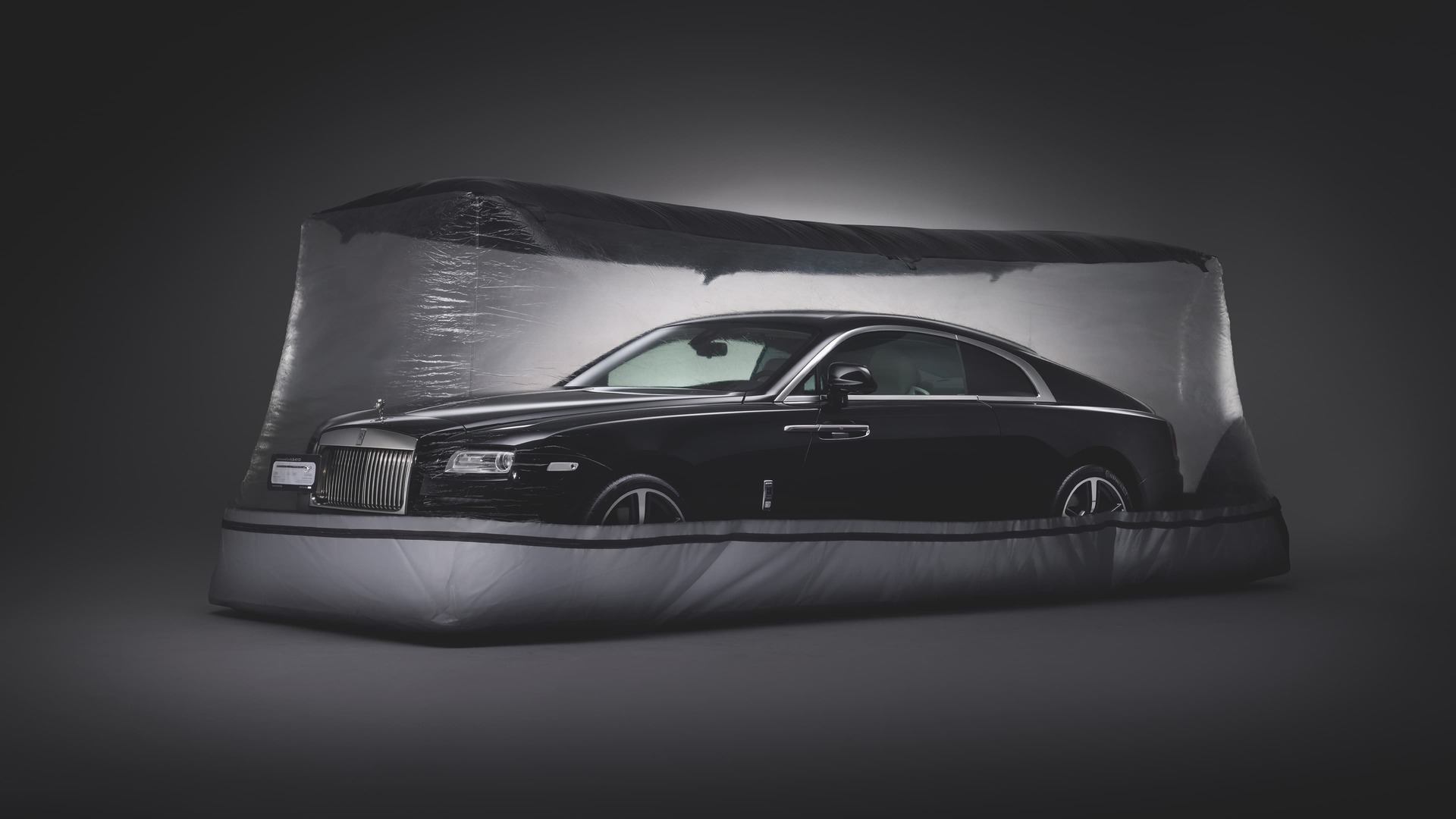 Airflow storage system designed to keep your Rolls-Royce Wraith motor car in pristine condition in a dust, dirt and damp-free environment
