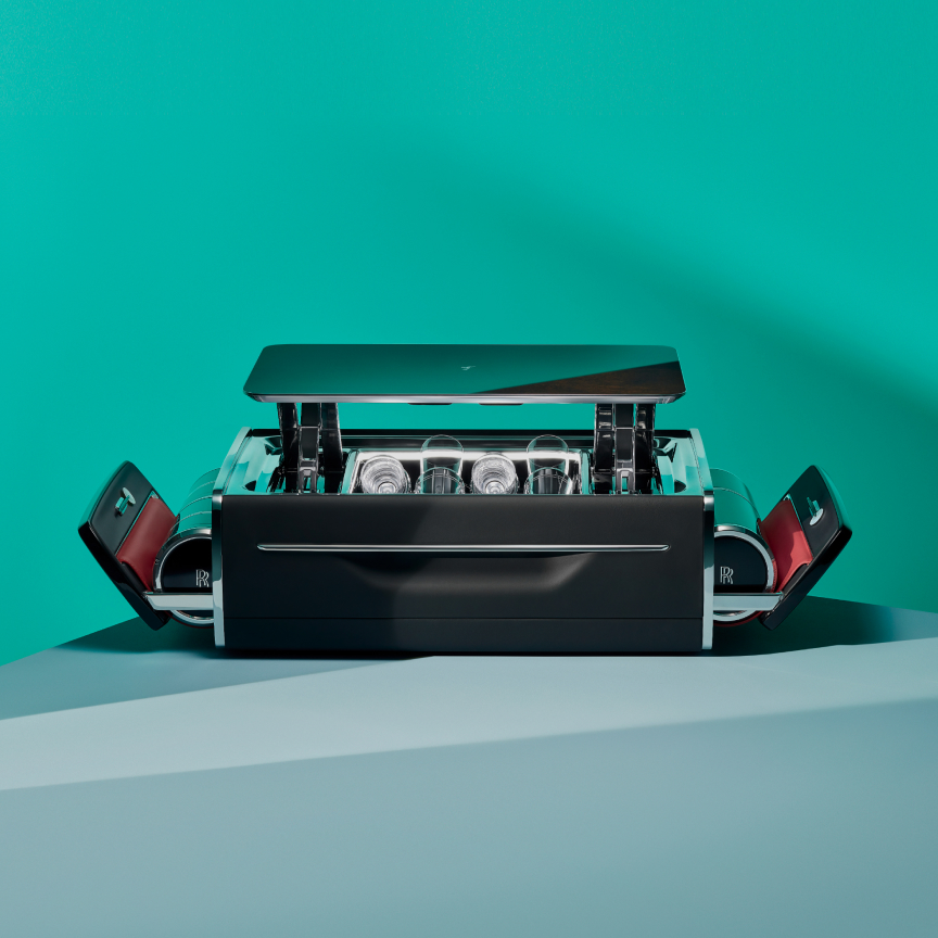 即刻探索融汇风格与匠艺的劳斯莱斯汽车精品附件。