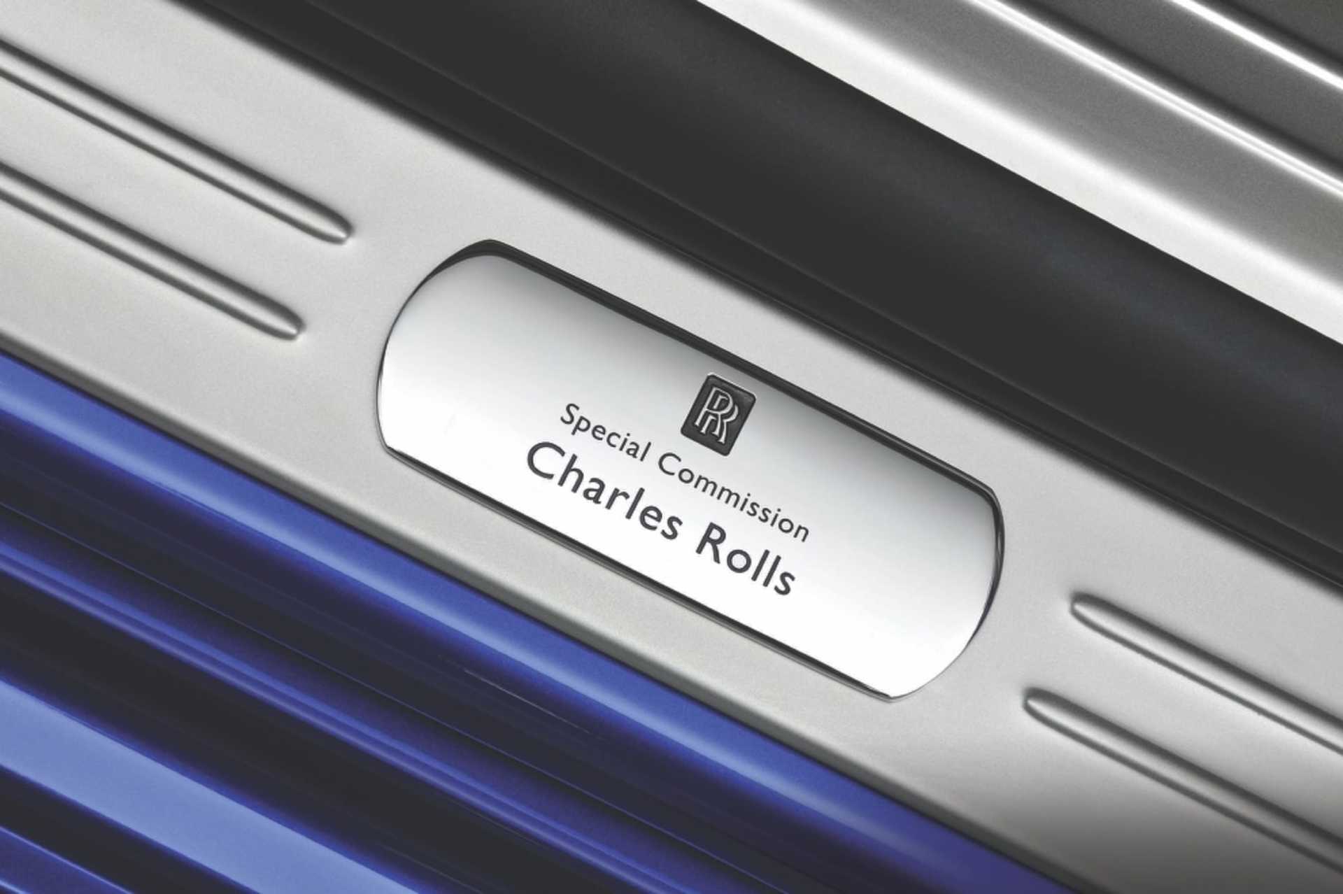 Bespoke treadplates available to be personalised with a message or insignia for all Rolls-Royce Phantom motor car models