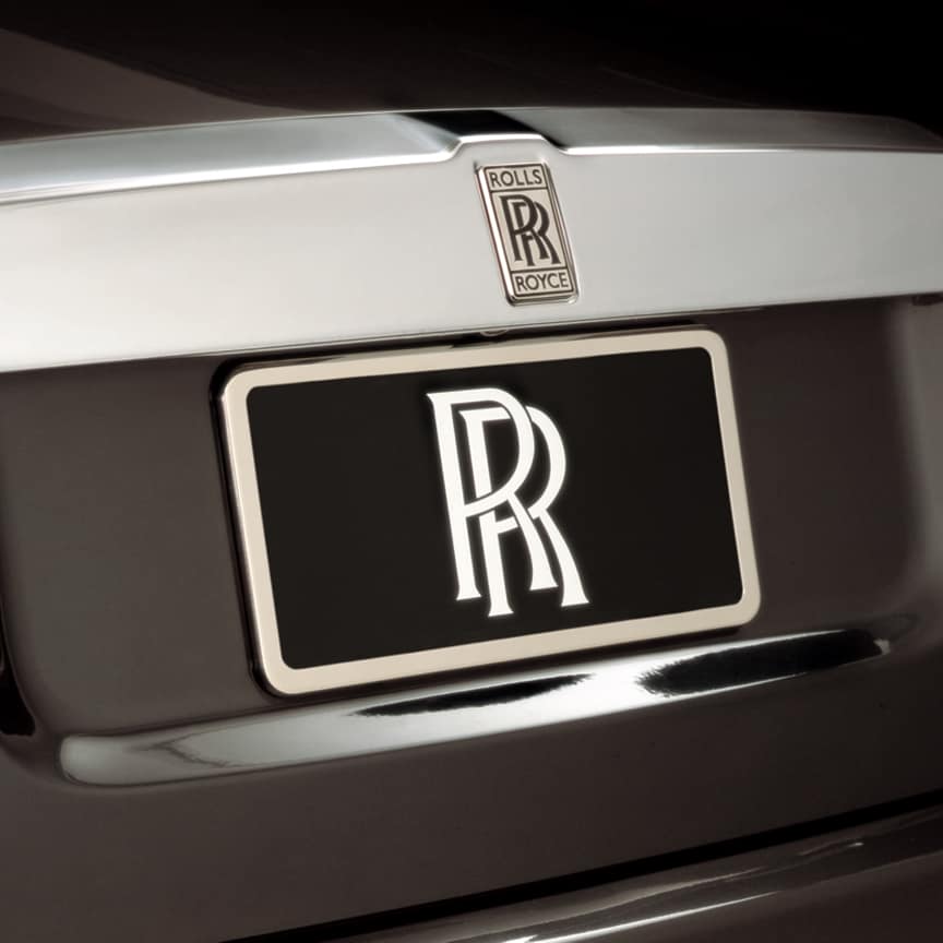 <p>作为精致的装饰元素,幻影牌照装饰适用于标准规格前牌照及美国标准牌照。</p>