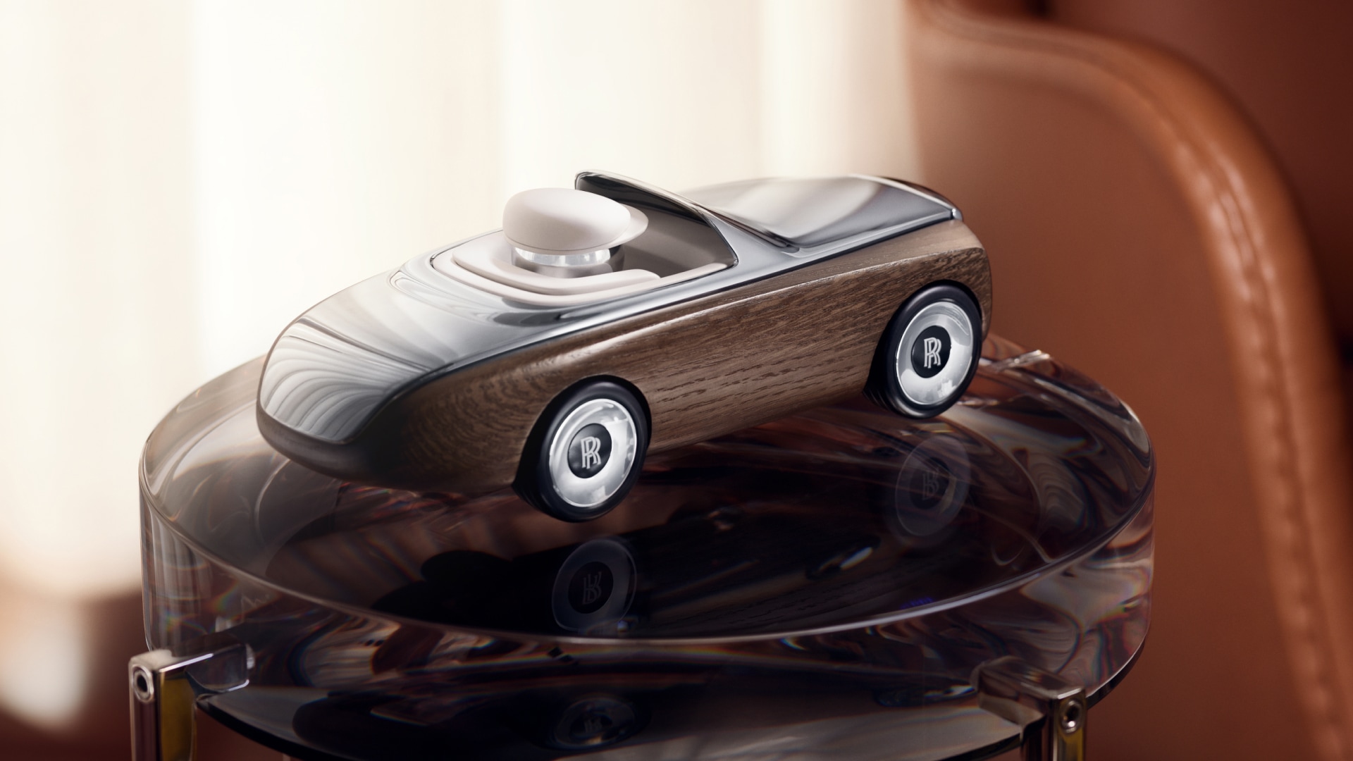 Rolls-Royce Cameo on a display unit