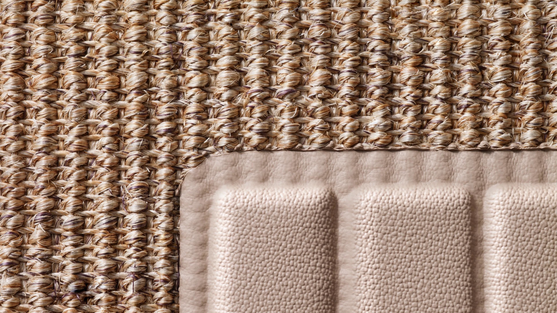 Designed specifically for the Rolls-Royce Drophead Coupé motor car, these Sisal Floor Mats evoke a classic nautical feel.