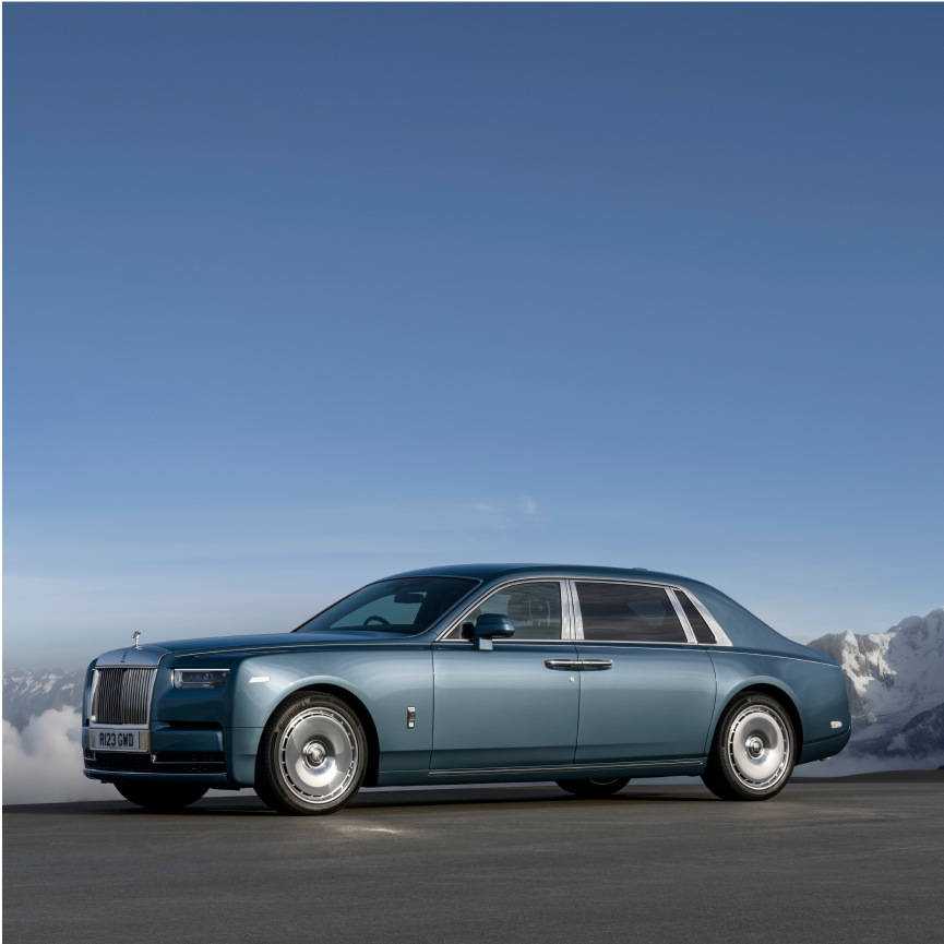 幻影Extended缔造了一个超脱于尘世的奢华之境。通过专属定制服务，我们会将您的品位、灵感与愿景变为现实。