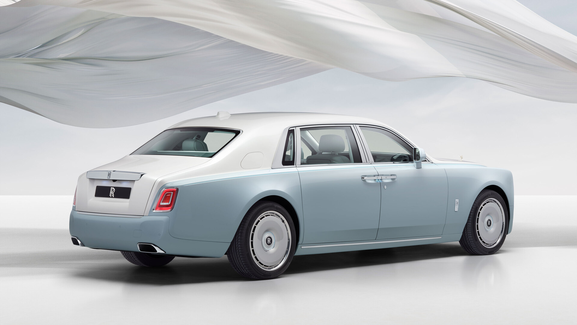 Phantom Scintilla side full car image sitting on a white platform.